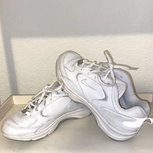White vintage chunky Nike walk sneakers.